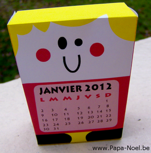 Image Paper toy calendrier Janvier 2012 nouvel an 2012 photo paper toy 2012 A imprimer Gratuit
