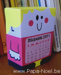 Photo de paper toy calendrier de NOEL 2011 à imprimer mois de DECEMBRE gratuit image paper toy NOEL dessin paper toy Noël