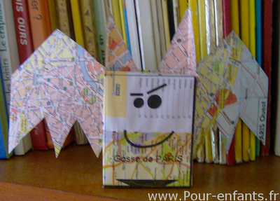 Imprimer paper toy Noël Idées décoration imprimer avec un seul MODELE plusieurs couleurs